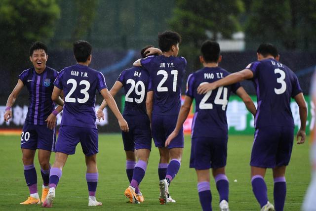 新疆男篮签下外援黑根斯 上赛季效力开拓者队